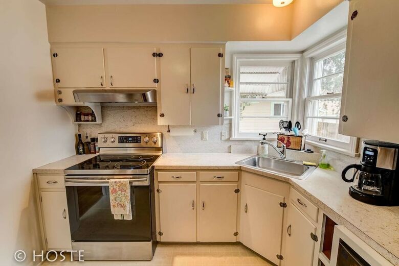 2brclassic Downtown Housebright & Charming