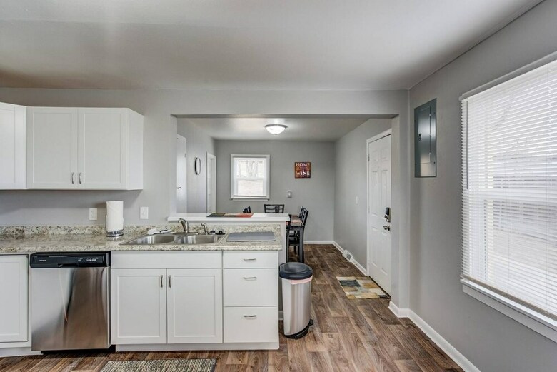 2br Olympic Training Center Dog-friendly