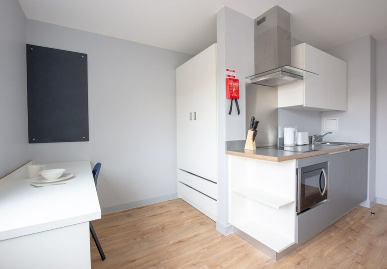 Aparthotel Modern Studios In Cardiff