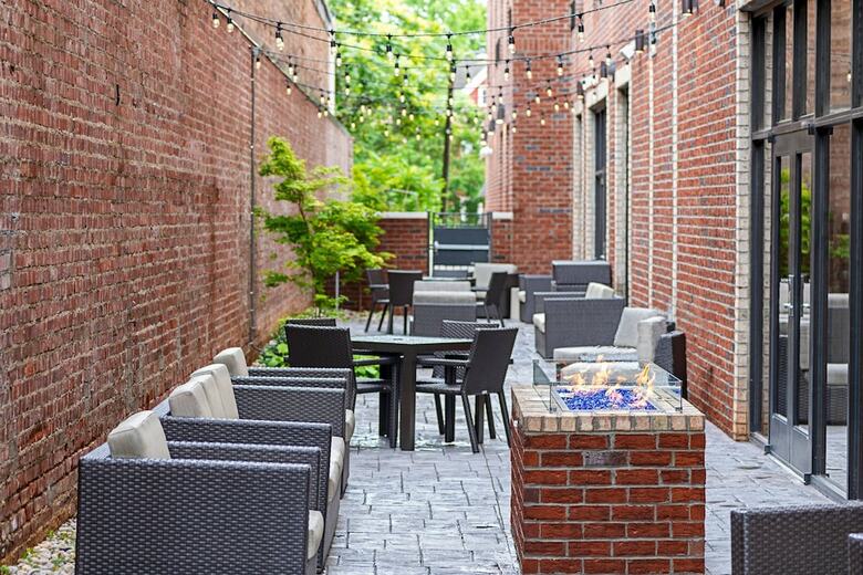 Hotel Courtyard By Marriott Winston - Salem Downtown