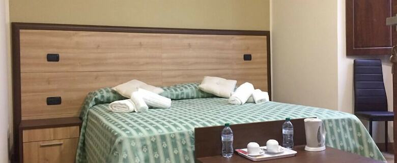 B&B Duomo Pizzo Aparthotel