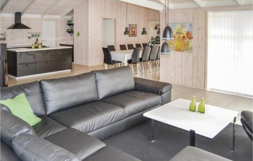 Holiday Home S�by 1