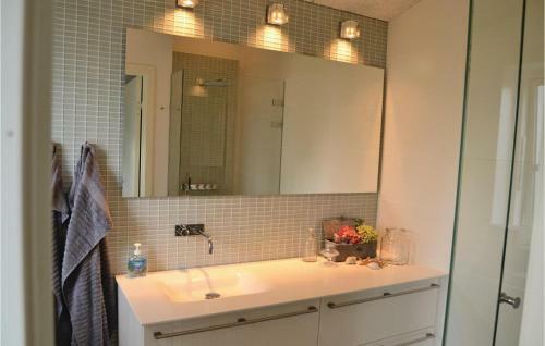 Holiday Home S�by 59