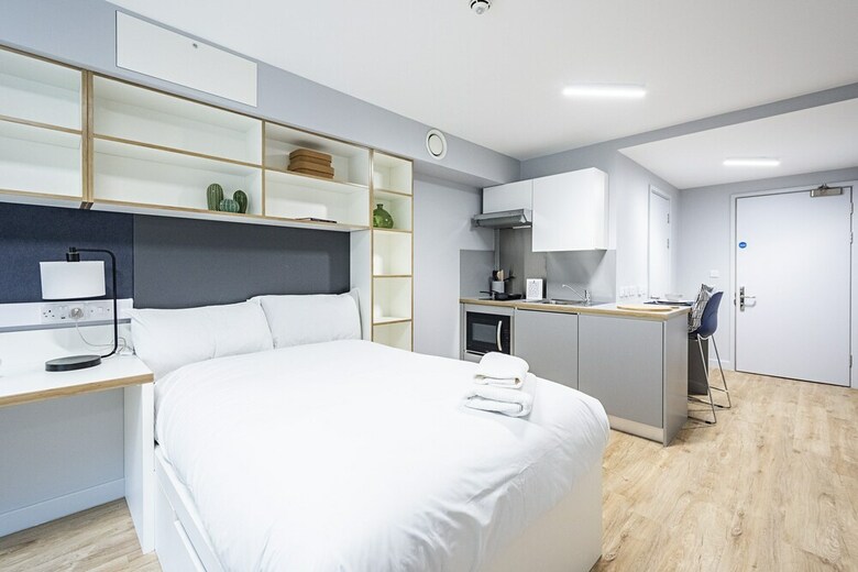 Aparthotel Magnificent Rooms Studios & Apartments