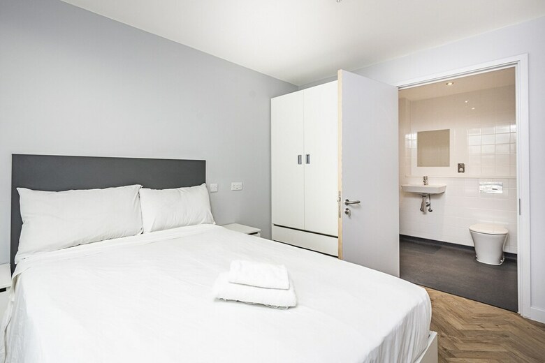 Aparthotel Magnificent Rooms Studios & Apartments
