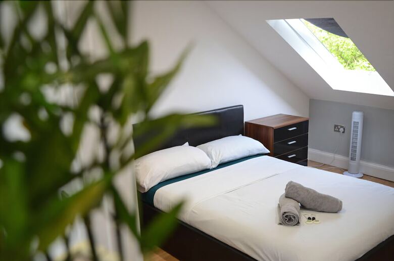 Apartamentos Stunning One Bedroom Flat