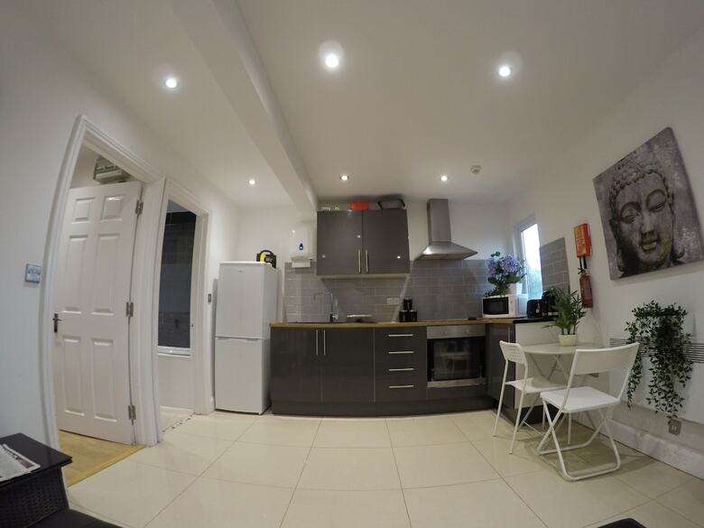 Apartamentos Stunning One Bedroom Flat