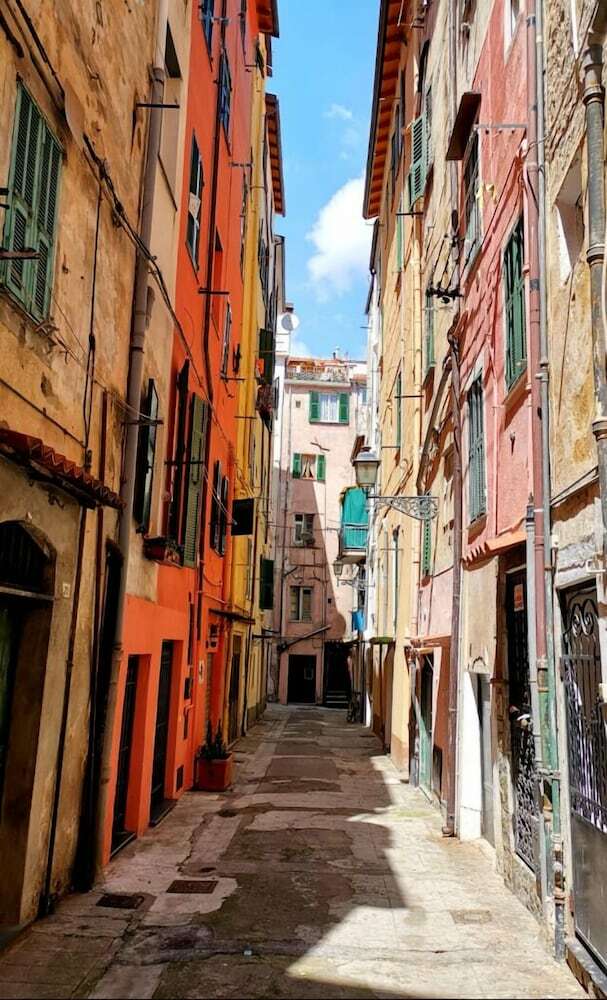 Apartamento Spazioso Monolocale Comodo Al Centro