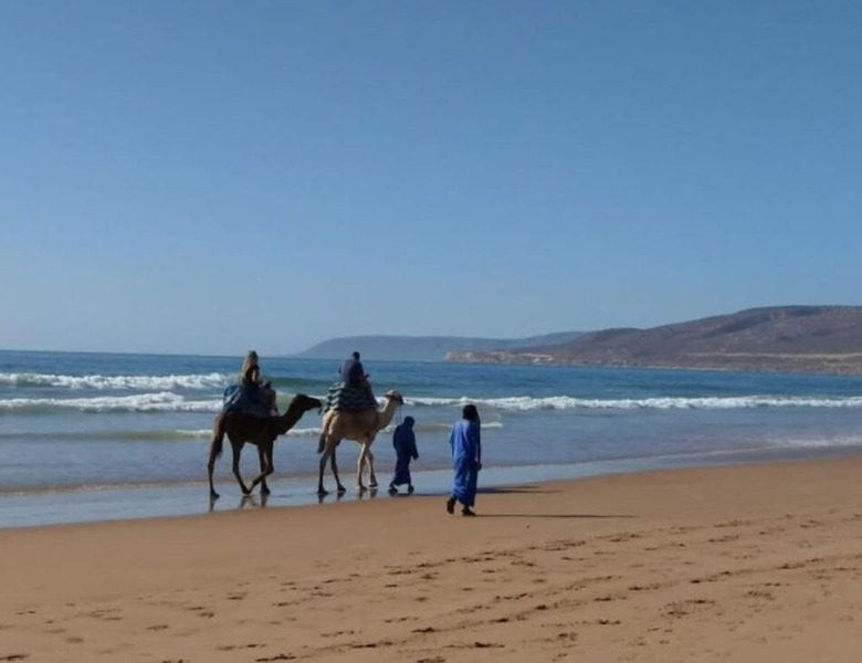Hostal Tinirebou Surf - Hostel