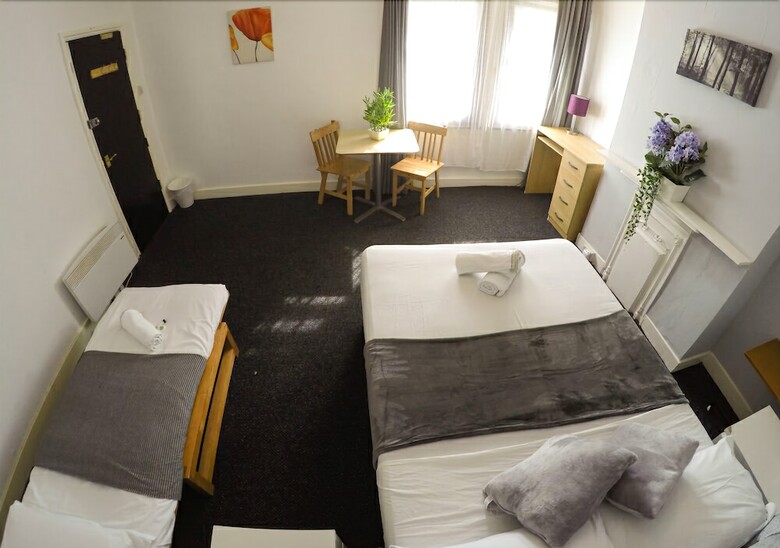 Hotel Park End Rooms