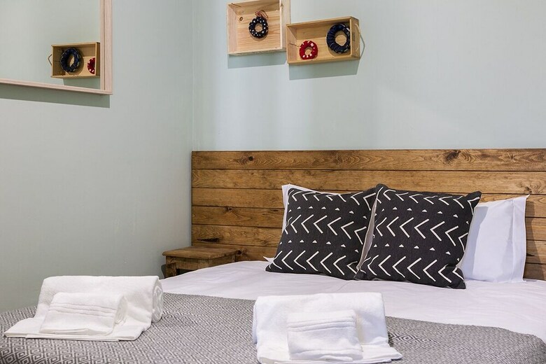 Blue & Green Apartment Rentexperience