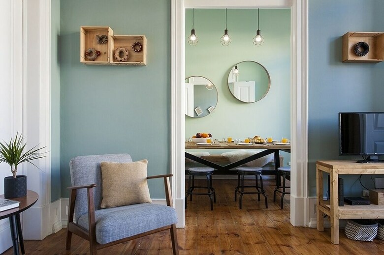 Blue & Green Apartment Rentexperience