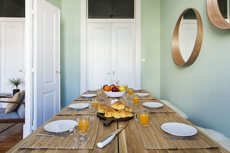 Blue & Green Apartment Rentexperience