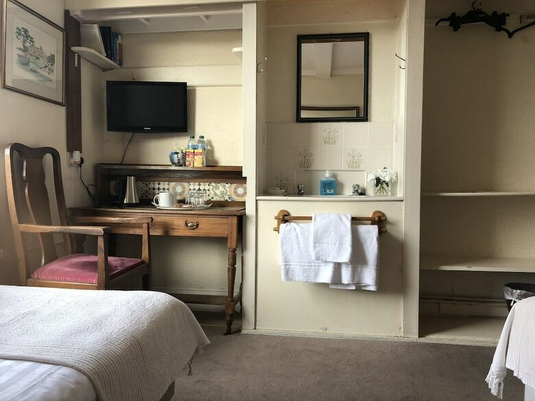 Hotel Windsor Cedar Tree Guest House