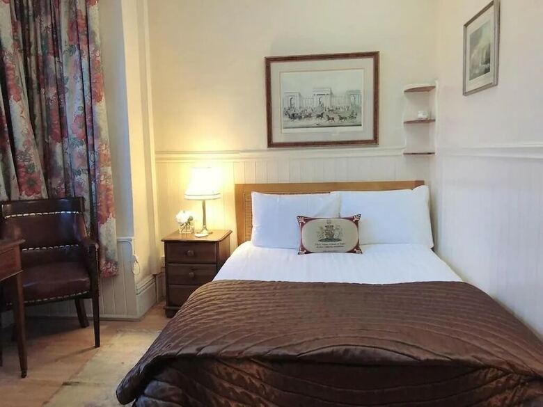 Hotel Windsor Cedar Tree Guest House