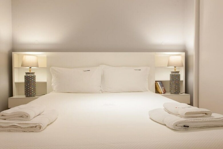 Apartamentos Baixa-chiado Library Loft Rentexperience