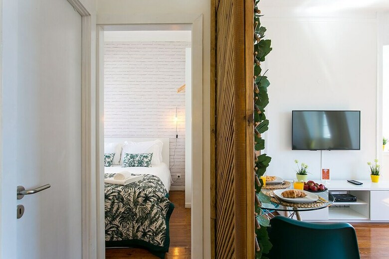 Armada Square IV Apartment Rentexperience