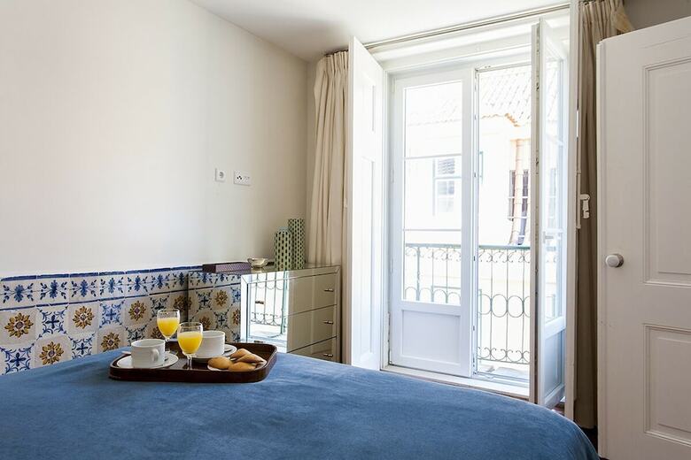 Correeiros Duplex Deluxe Apartment Rentexperience