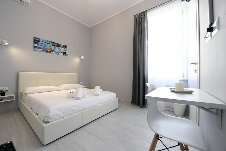 Hotel Traveller House