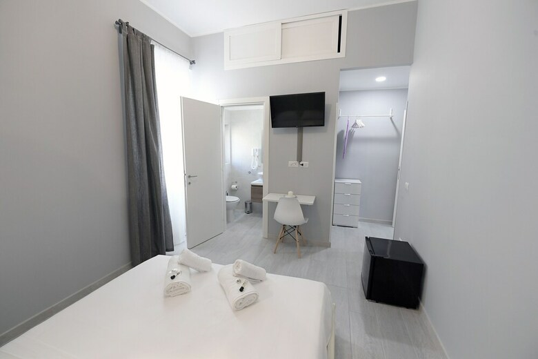 Hotel Traveller House