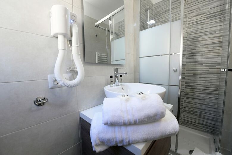 Hotel Traveller House
