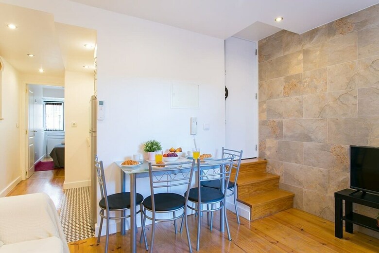 Cosy Alfama Apartment Rentexperience