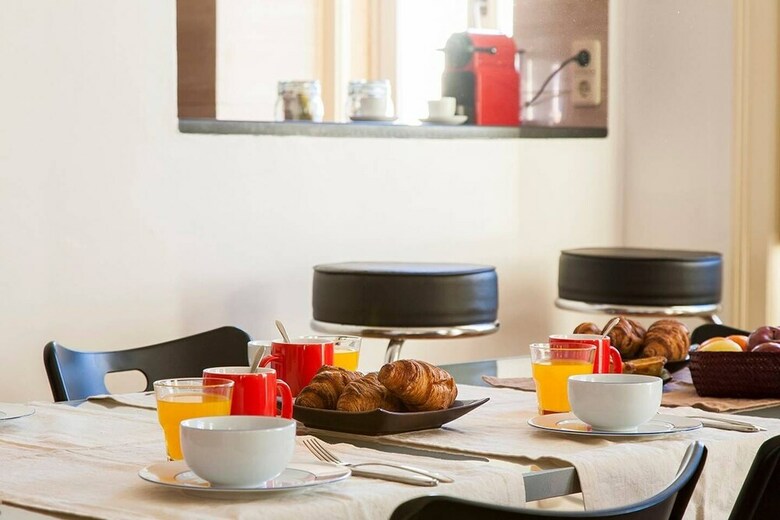 Costa Do Castelo River View Apartment Rentexperience