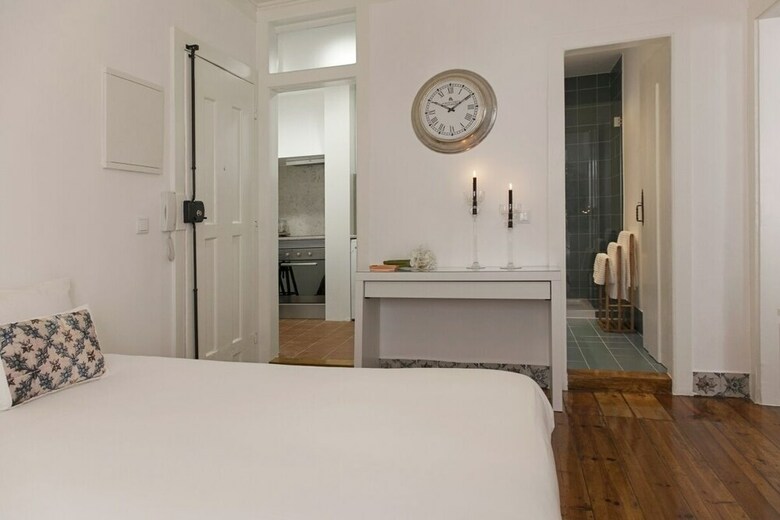 Santana Deluxe Apartment Rentexperience