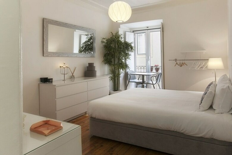 Santana Deluxe Apartment Rentexperience