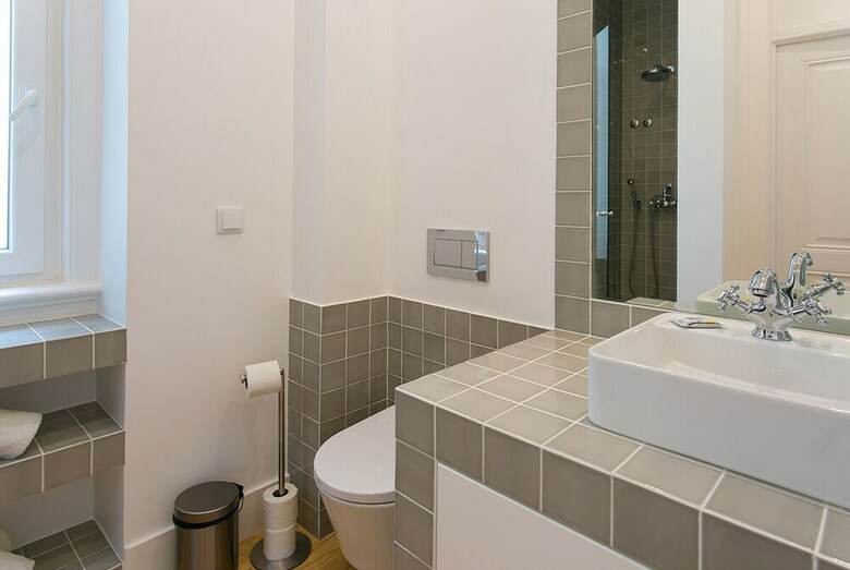 Modern Deluxe Apartment Rentexperience