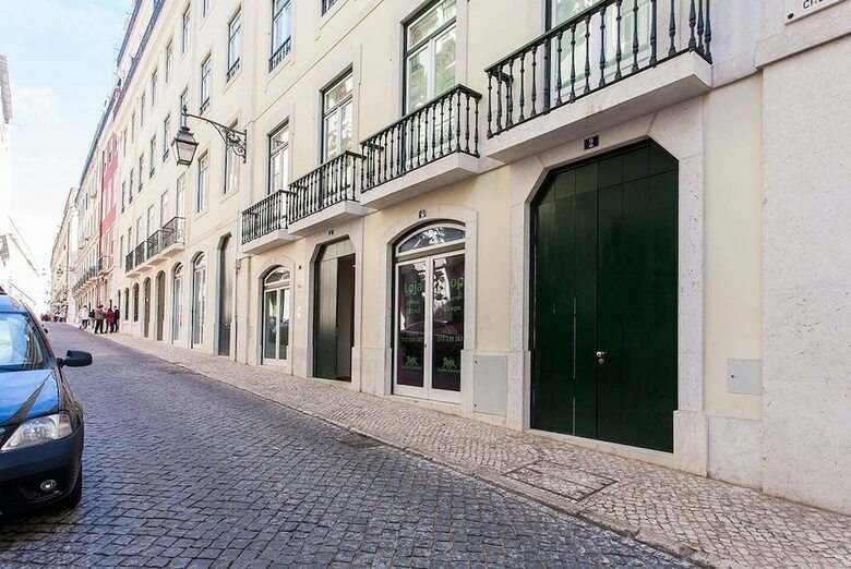 Downtown Deluxe Apartment Rentexperience