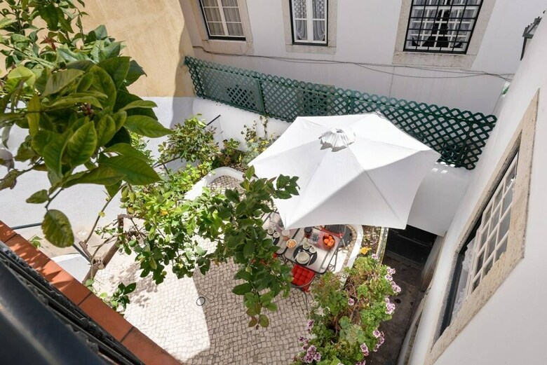 Chanceler Deluxe Apartment Rentexperience