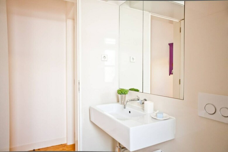 Modern Bairro Alto Apartment Rentexperience