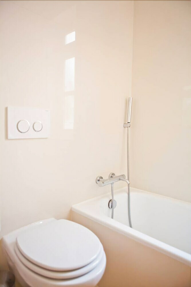 Modern Bairro Alto Apartment Rentexperience