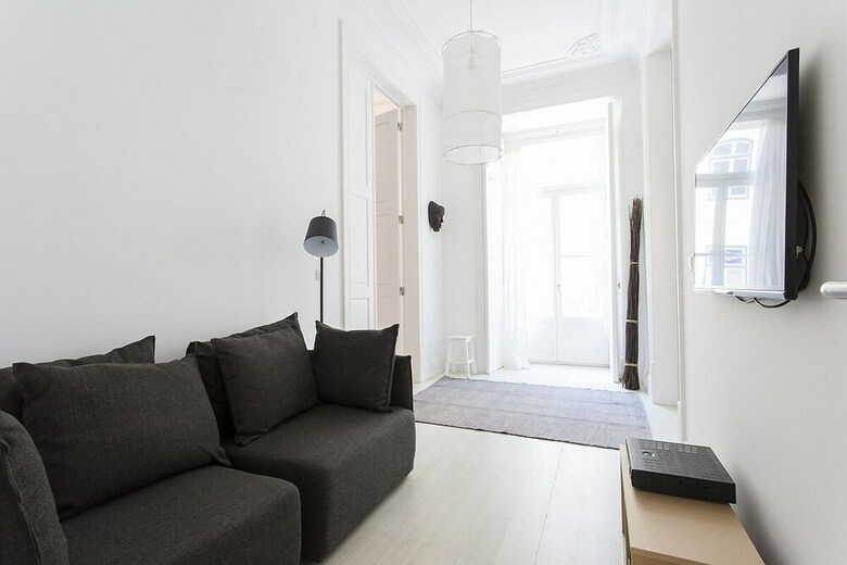 Downtown Blue V Apartment Rentexperience
