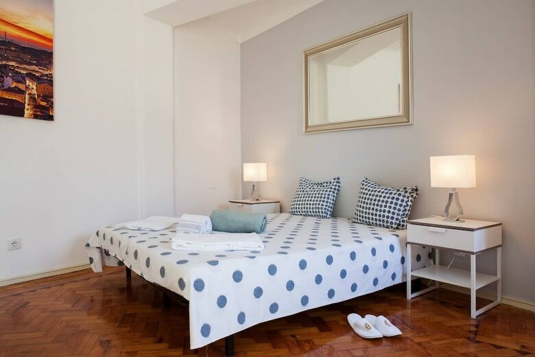 Gra�a Views For Six Apartment Rentexperience
