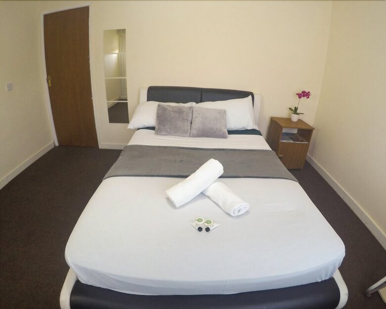 Hotel Donnington Bridge Road Rooms