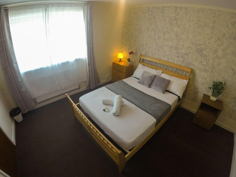 Hotel Donnington Bridge Road Rooms