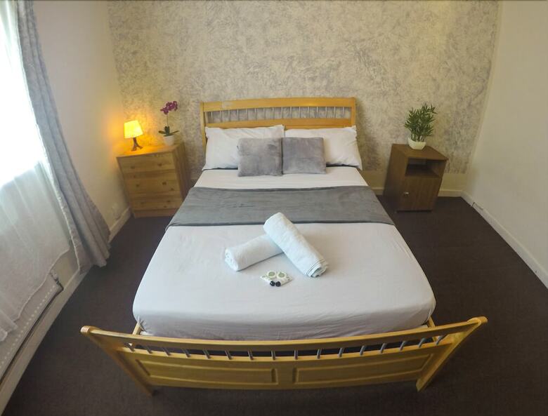 Hotel Donnington Bridge Road Rooms