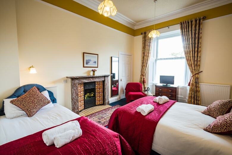 Hotel Strathallan Guest House