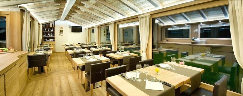 Alpen Hotel Chalet - Valdidentro