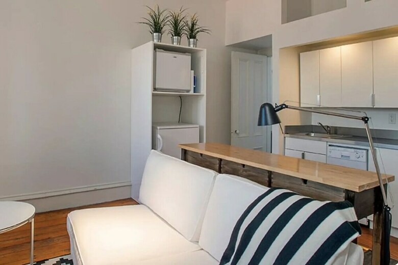 Boutique Apartments By The Upton Collection