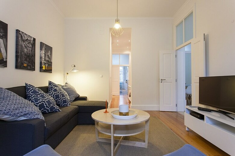 Downtown Blue VI Apartment Rentexperience