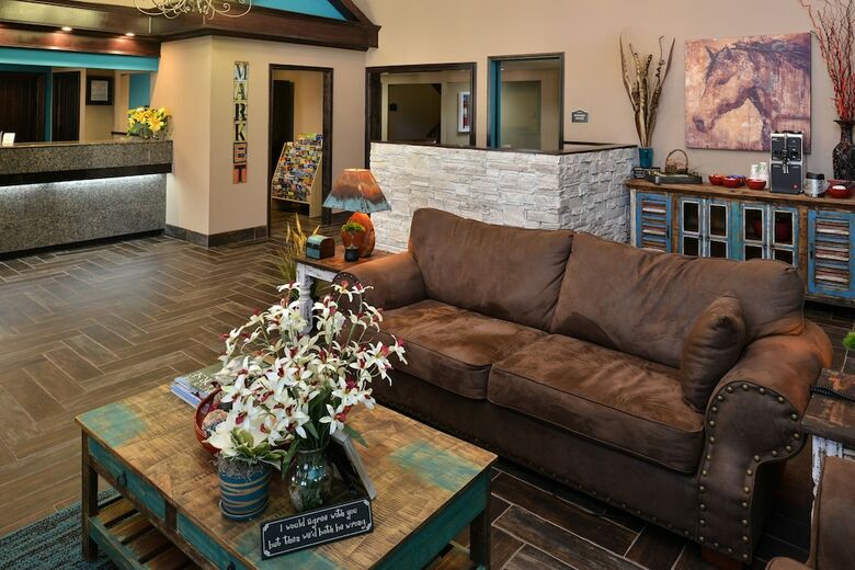 Boarders Inn & Suites By Cobblestone Hotels - Ardmore