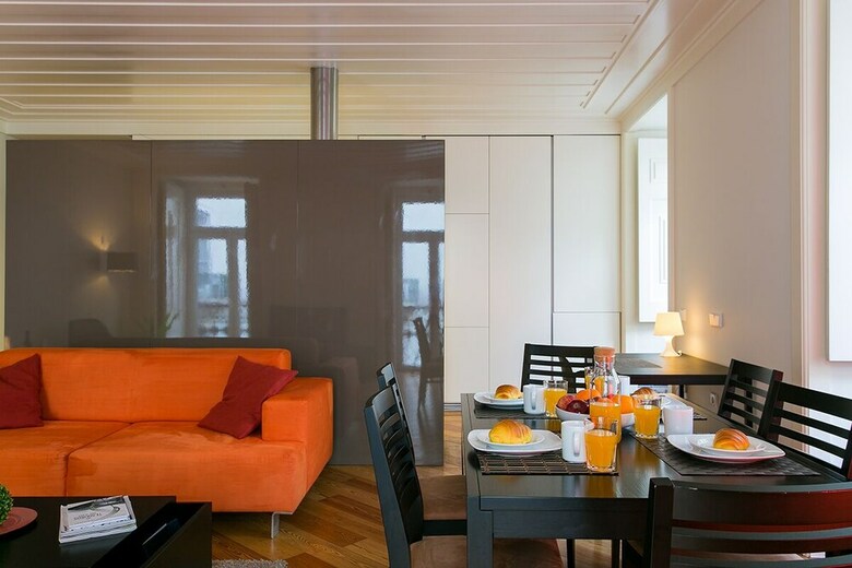 Downtown Garrett Deluxe Apartment Rentexperience
