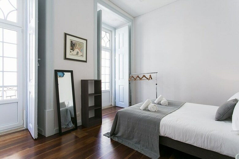 Classy Correeiros Apartment Rentexperience