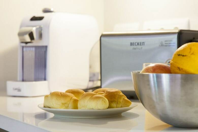 Bel�m Burgundy Apartment Rentexperience