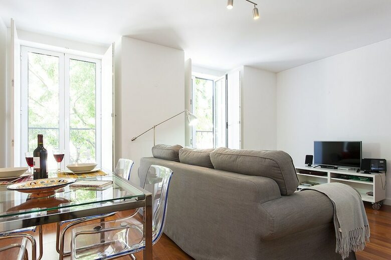 Bel�m Burgundy Apartment Rentexperience