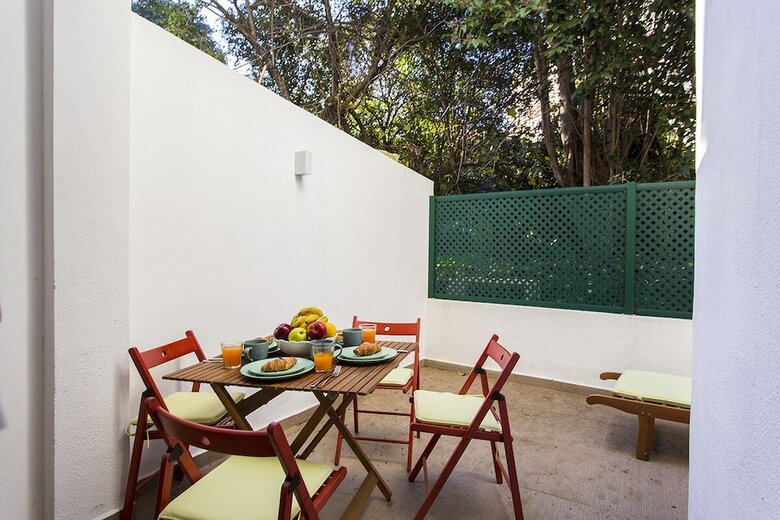 Gra�a Patio Apartment Rentexperience