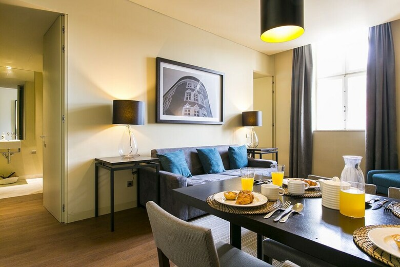 Downtown Market III Apartment Rentexperience